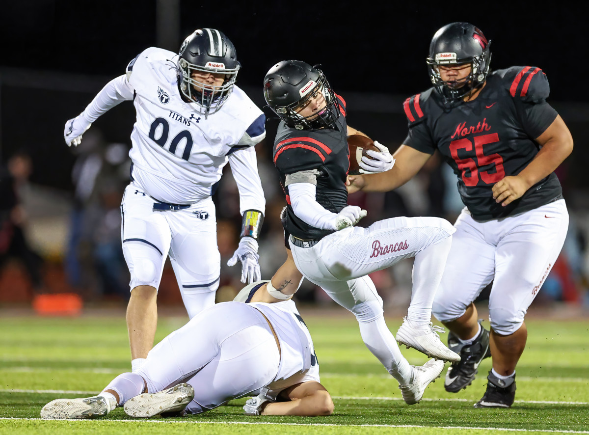 Lee's Summit North Lee's Summit West Missouri football 10-13-23 David Smith 23857